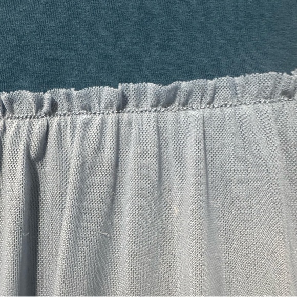 Matilda Jane Gold and Blue Sleeveless Tiered Blouse - Picture 8 of 8